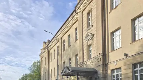 Teraz nie ma żadnej flagi 