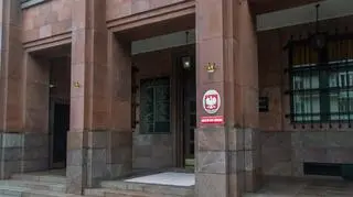 Komunikat MSZ. Sikorski ostrzega: ewakuacja nie zawsze możliwa