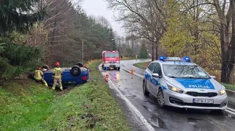 Dachowanie samochodu w Czaplinku