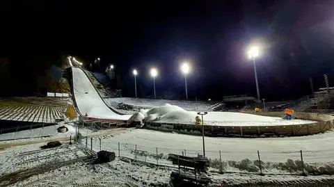 Chcieli trenować, Wielka Krokiew niegotowa. "Szkoda słów i nerwów"