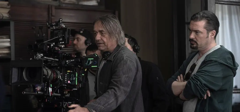 Sprzedał malucha, szukał fuch. Dzisiaj oglądamy go wszyscy. Stale 