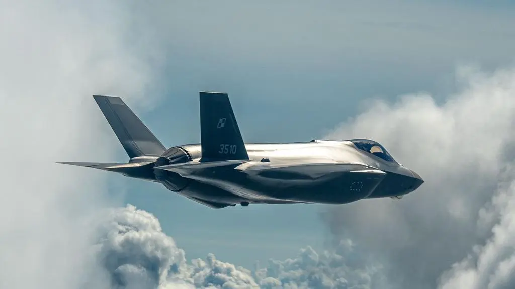 To on siedział za sterami F-35. Zdradził "małą tajemnicę"