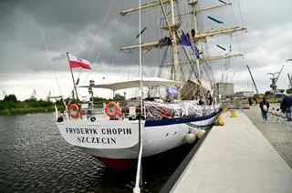 STS Fryderyk Chopin