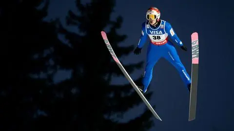 Dalekie loty w Oberstdorfie. Polacy awansowali w komplecie