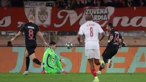 Majecki wpuścił pięknego gola. Benfica z zaliczką 