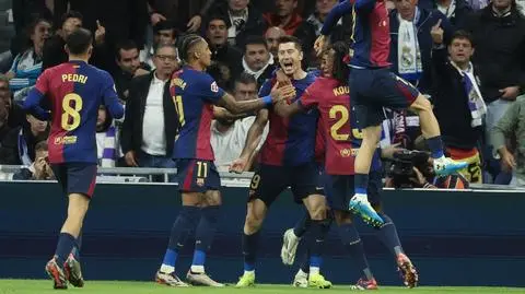 Real Madryt - FC Barcelona. Robert Lewandowski bohaterem El Clasico