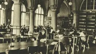 Czytelnia uniwersyteckiej biblioteki działa do dziś