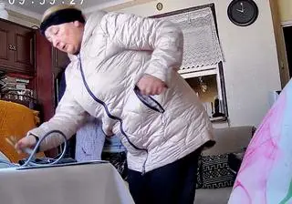 Policja szuka kobiety, która oszukała 82-latkę w Myślenicach