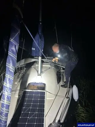 Pijany sternik pływał żaglówką po jeziorze