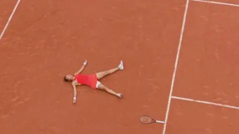 Pogromczyni Świątek mistrzynią olimpijską