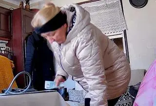 Łupem oszustki padło 800 złotych