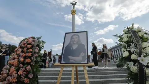 Ukraina. Pogrzeb dziennikarki Wiktorii Roszczyny