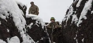 "Powstała jedna z najbardziej doświadczonych armii świata". Kto walczy w ukraińskich okopach?