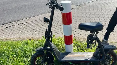 81-latka jadąca na hulajnodze uderzyła w ciężarówkę