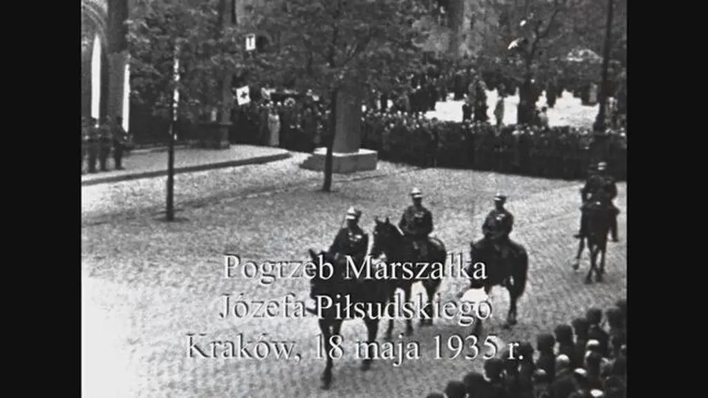 Klatka kluczowa-424347