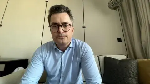 Polacy w Dubaju. Dariusz Kwiatkowski: na ten moment nie wiemy, co nas czeka