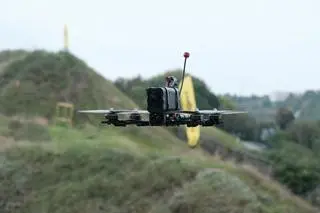 Dron FPV na zawodach dronów w Ukrainie