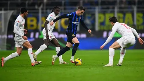 Inter goni Napoli. Polacy z kompletem punktów