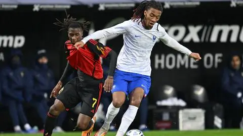 Grał w jednej z najlepszych młodzieżowych reprezentacji świata. Trafił do ekstraklasy