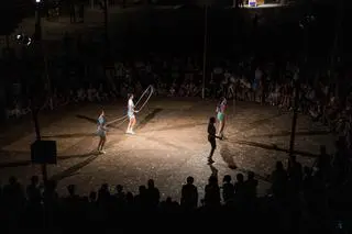 Spektakl "Hit Out"