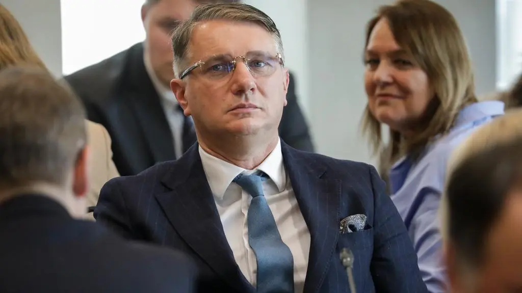 Poseł Konfederacji: gdyby Wipler słuchał ostrzeżeń…