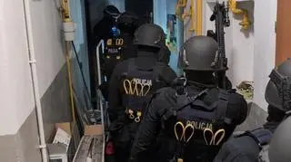Policjanci z Łodzi zatrzymali sześć osób