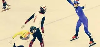 Na metę wjechał tyłem. Kontrowersyjna radość ze złota