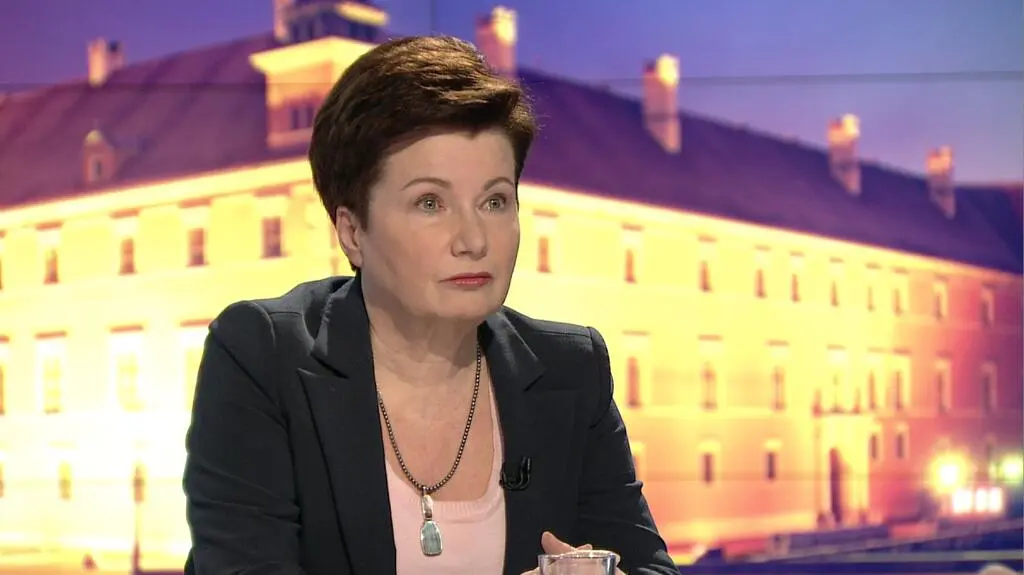 Gronkiewicz-Waltz: cel jest wyraźnie polityczny