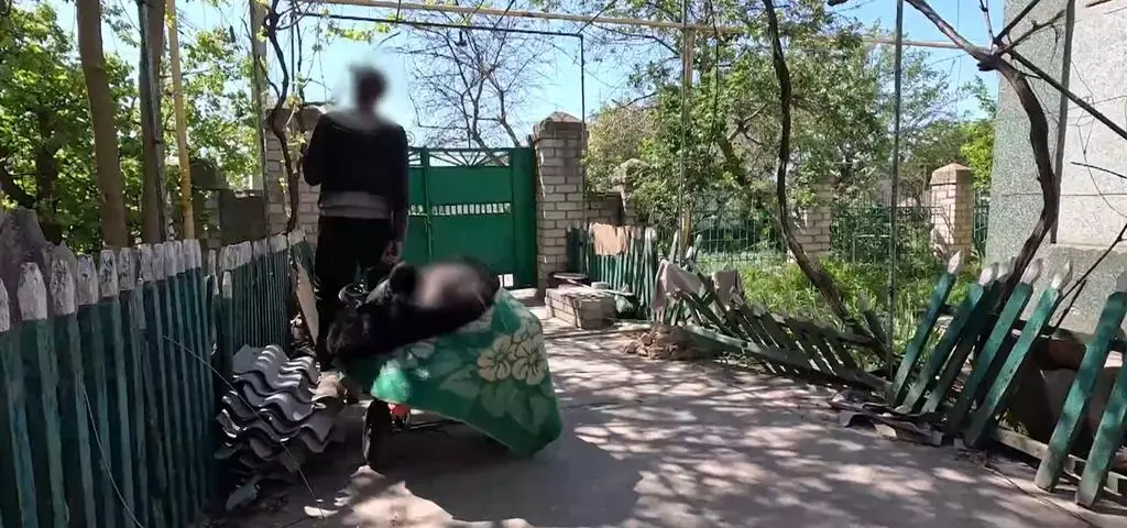 "Policja boi się tu nawet zajrzeć". Żyją "w strefie śmierci" 