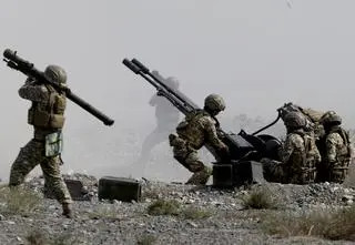 Rosja szykuje "strategiczną operację ofensywną". Zwiększyła liczbę żołnierzy