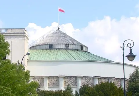 Jest nowy sondaż partyjny