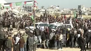 Hamas uwalnia trzech izraelskich zakładników, trwa zawieszenie broni (luty 2025)