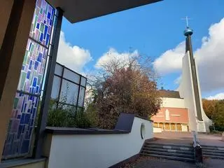 Kościół powstawał w latach osiemdziesiątych