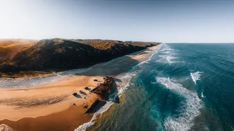 shutterstock_2457707373