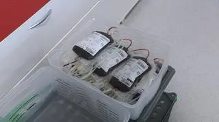 Jednorazowo od dawcy pobiera się 450 ml krwi 