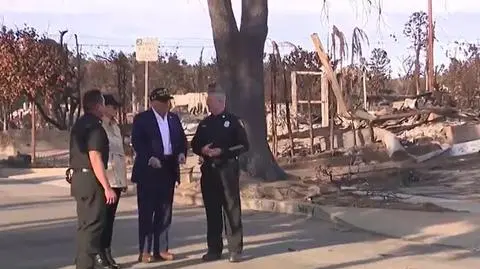 Donald Trump odwiedził zniszczoną pożarami Kalifornię