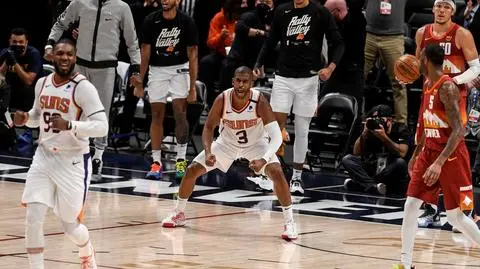 Suns w finale Konferencji Zachodniej. MVP wyrzucony z parkietu