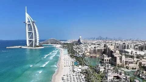 shutterstock_2551895645