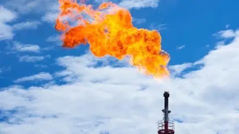 Płonący gaz widać nawet w Finlandii. "Rosja spala pieniądze, które ulatują w niebo"