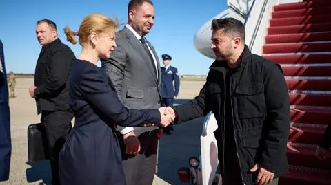 Wizyta Wołodymyra Zełenskiego w USA. Andrij Jermak stoi z lewej. Zdjęcie z 17 października 