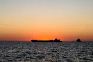 Tankowiec opuszcza rosyjski port w Soczi (zdjęcie archiwalne)