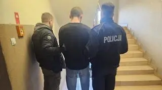 Sceny jak z filmu. Porwali, skatowali i przywiązali do krzesła 31-latka
