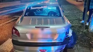 Samochód, w który uderzył pijany kierowca