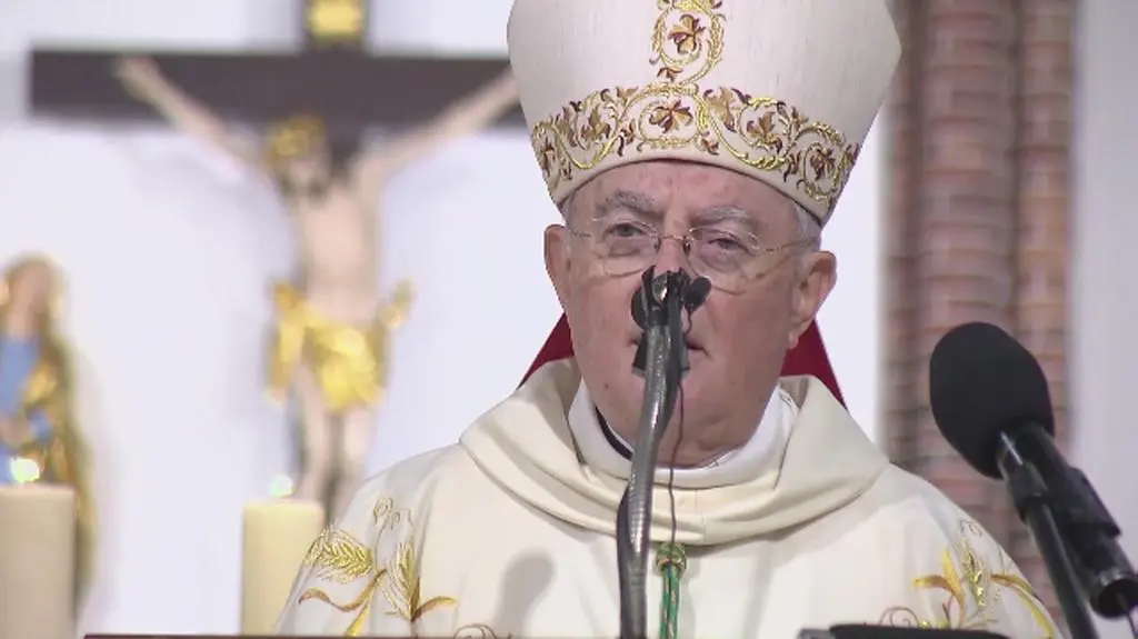 Arcybiskup Henryk Hoser w poniedziałek podczas homilii 