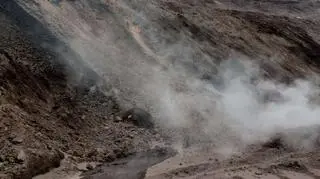 Osunęła się hałda na kopalni. Poparzony 48-latek