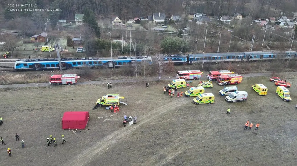Jak doszło do zderzenia pociągów w Czechach. Wstępne ustalenia 