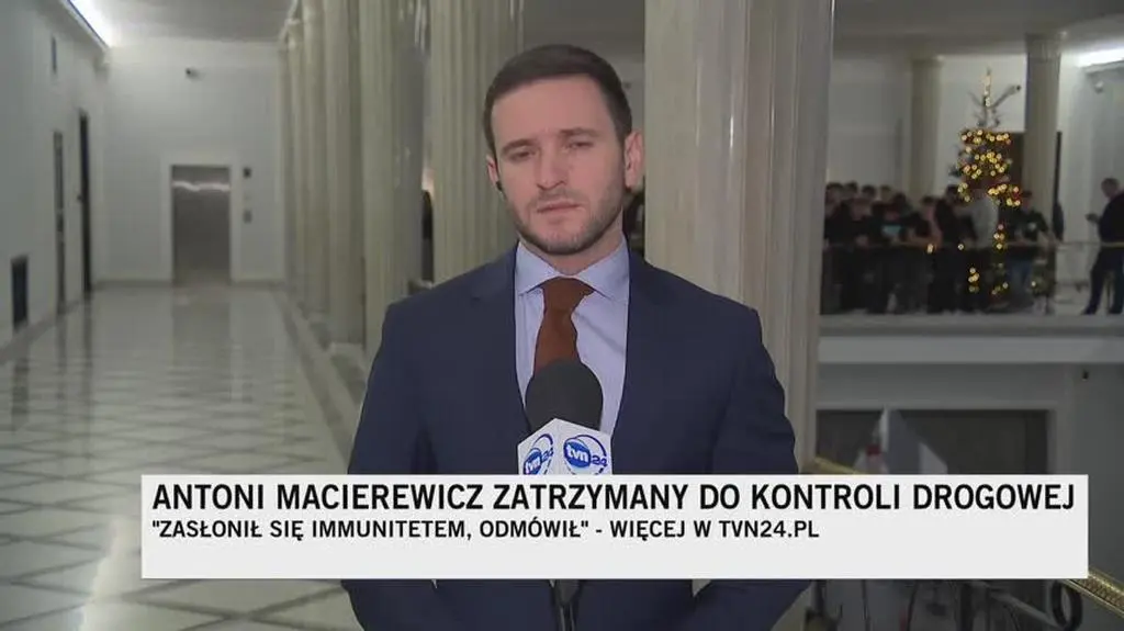 komcie3