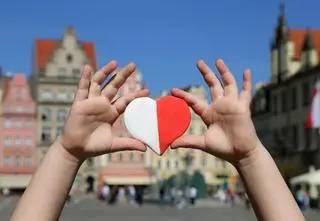 Muzycznie, kulturalnie i sportowo. Świętowanie 11 listopada w Warszawie