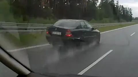 Mercedes na chwilę przed wypadkiem