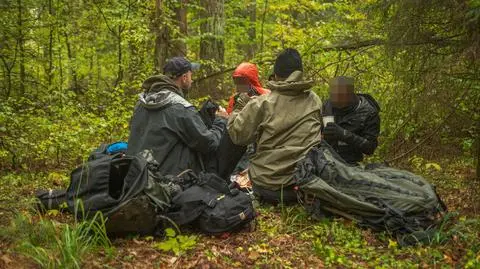 Mogli liczyć chociażby na jedzenie i ubranie 